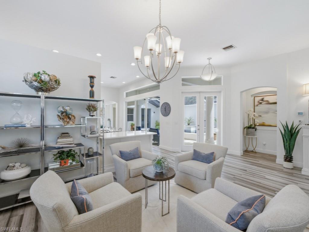 ARBOR STRAND - Residential