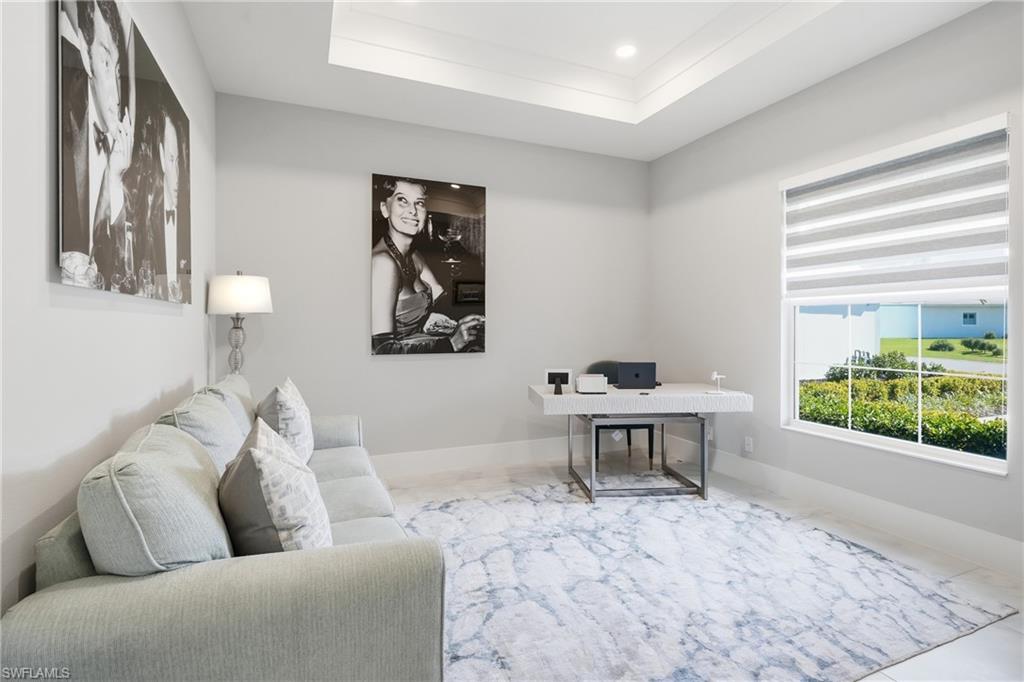 CAYMAS - Residential