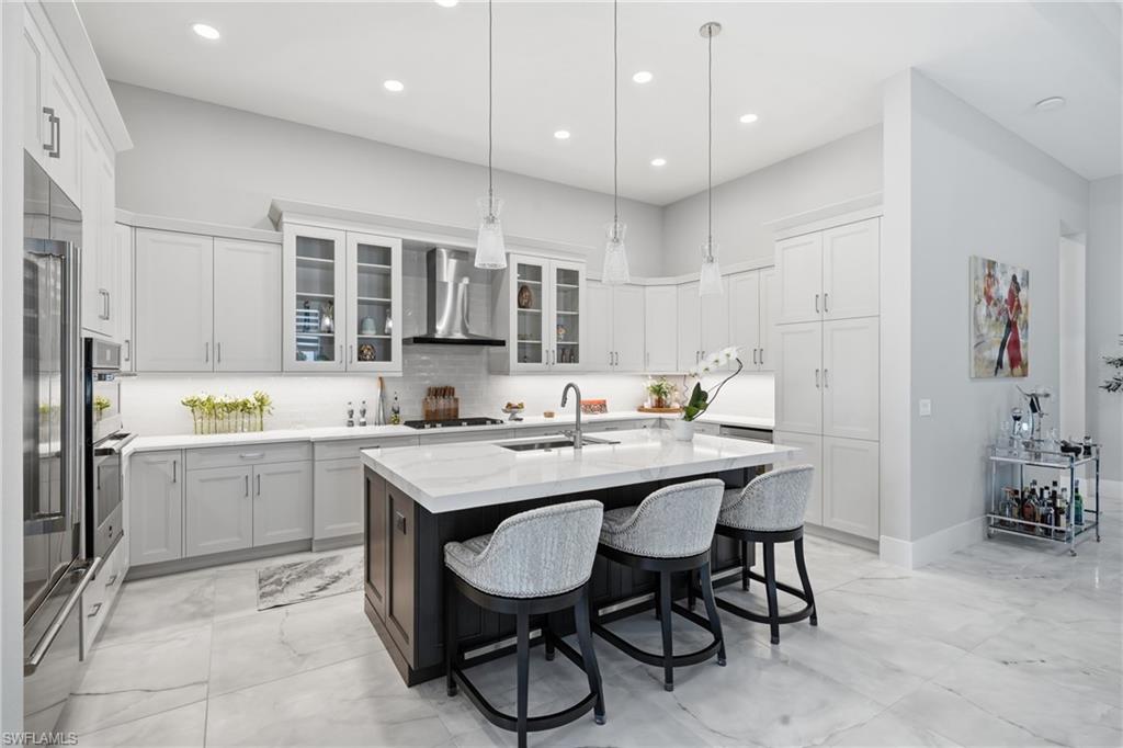 CAYMAS - Residential