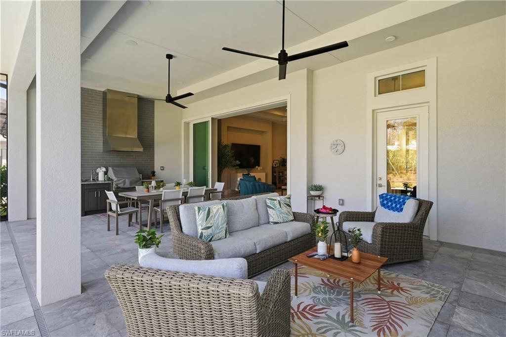 CAYMAS - Residential