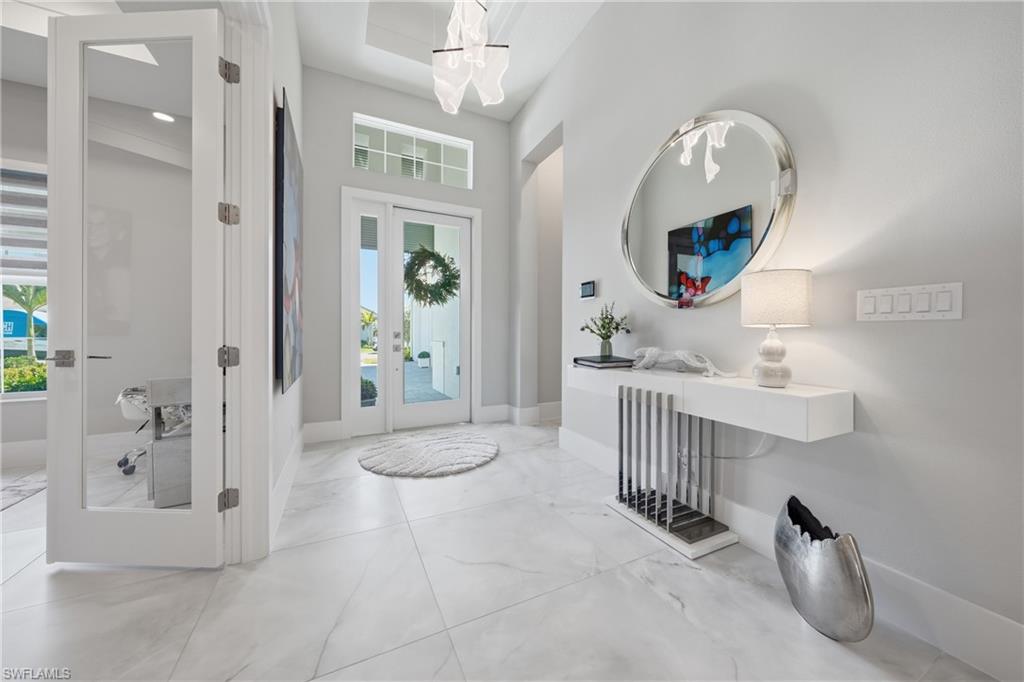 CAYMAS - Residential