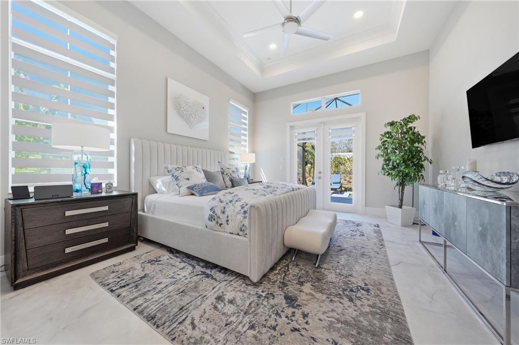 CAYMAS - Residential