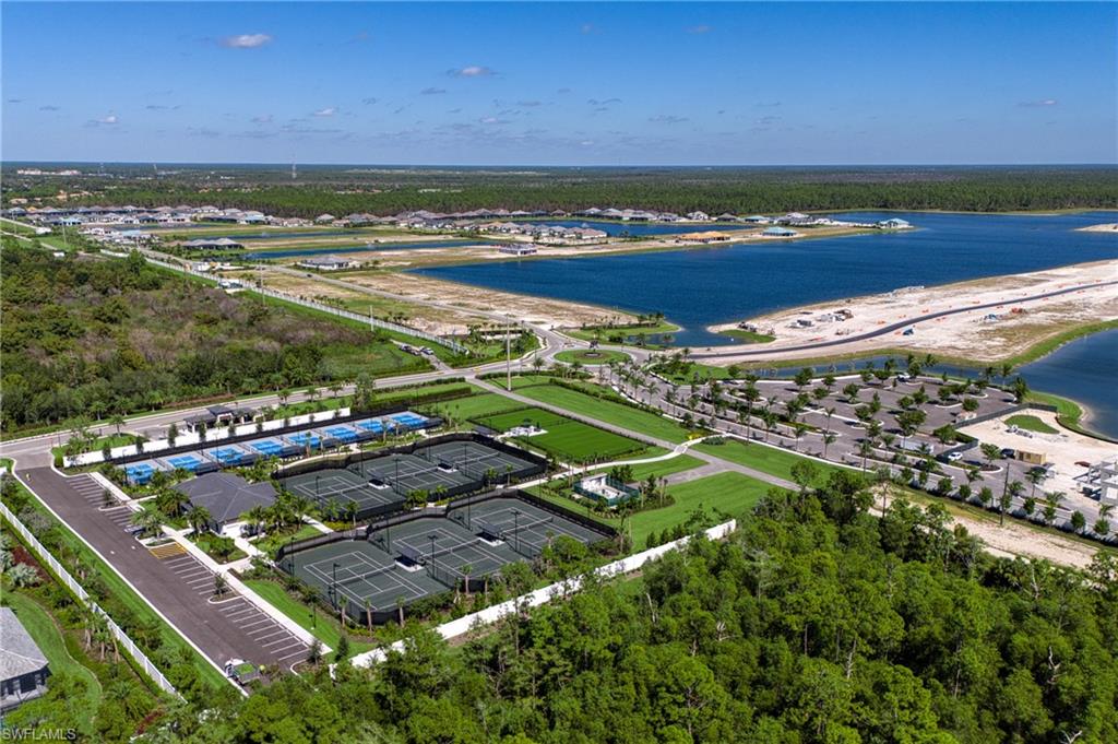 CAYMAS - Residential