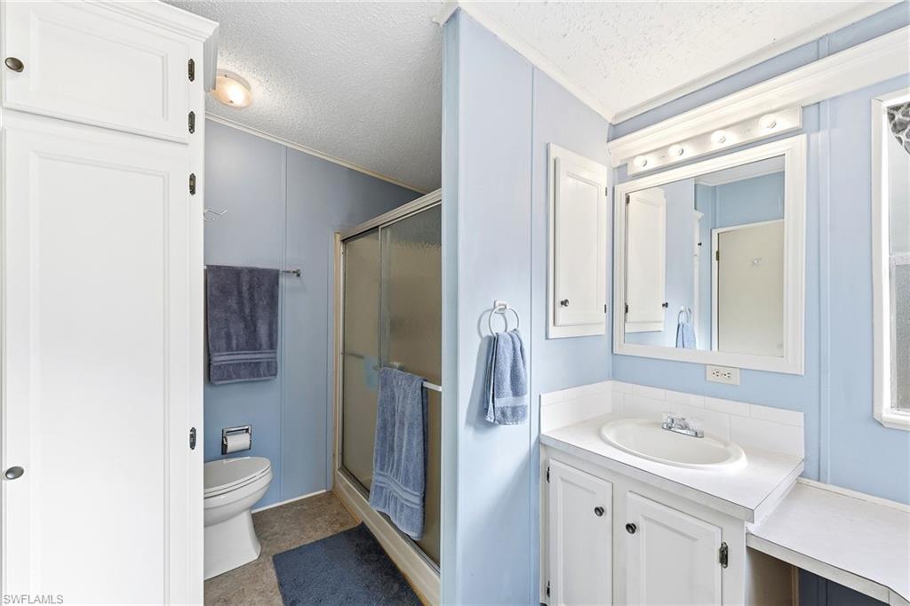 RIVERWOOD - Residential