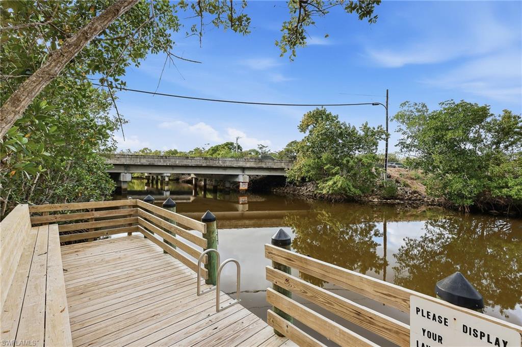 RIVERWOOD - Residential