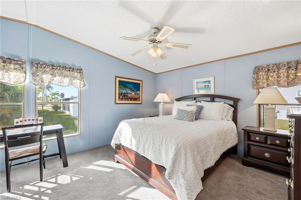 RIVERWOOD - Residential