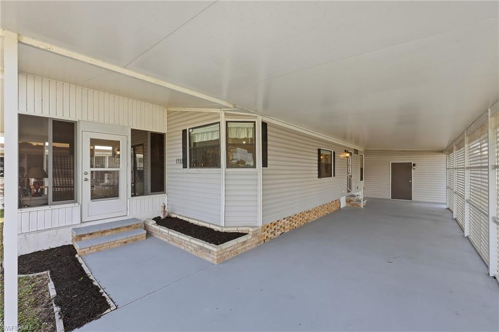 RIVERWOOD - Residential