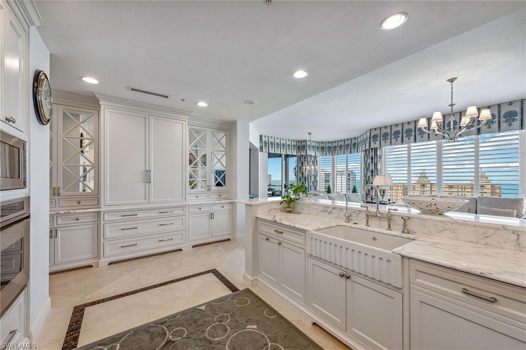 TRIESTE AT BAY COLONY - Residential