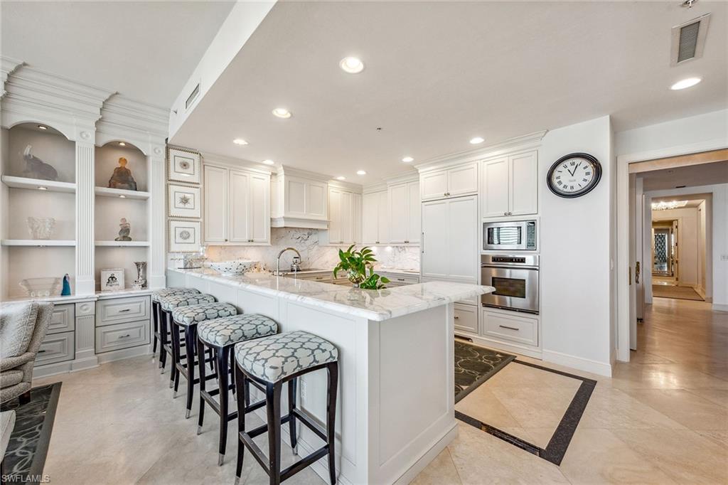 TRIESTE AT BAY COLONY - Residential