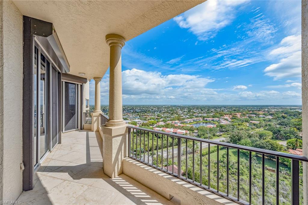 TRIESTE AT BAY COLONY - Residential