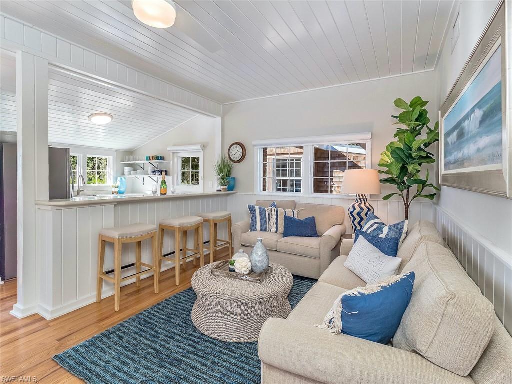 DICKEYS JOHN R SUBD - Residential