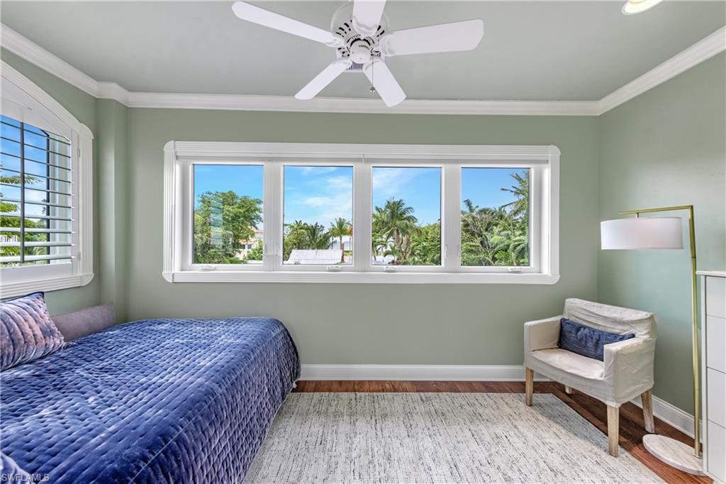 DICKEYS JOHN R SUBD - Residential