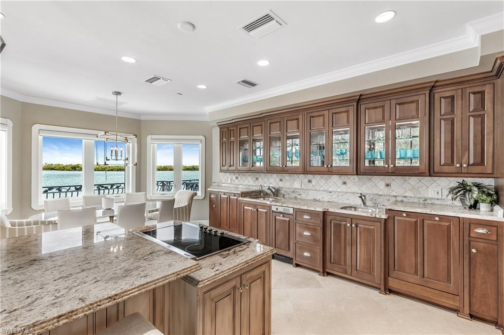 DICKEYS JOHN R SUBD - Residential