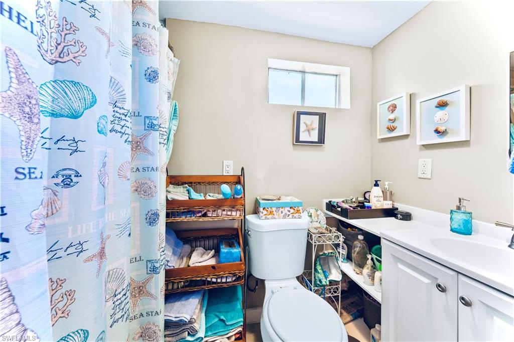 BERTS SUNNY ACRES - Residential