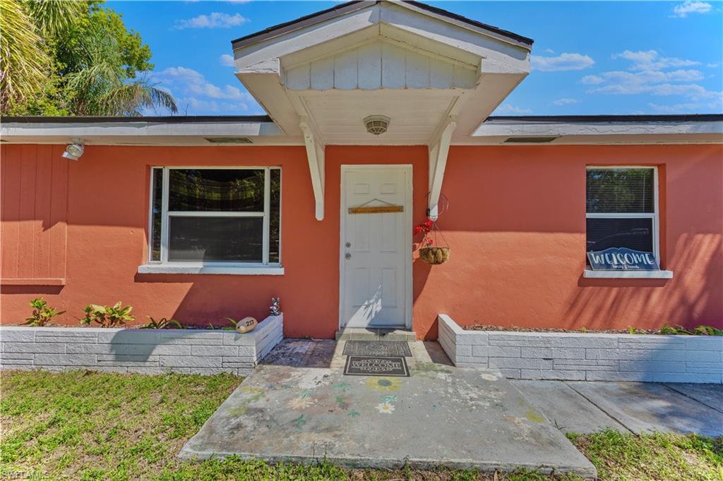 BERTS SUNNY ACRES - Residential