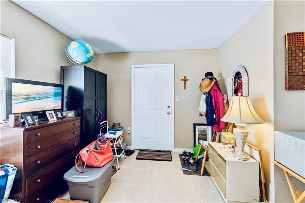 BERTS SUNNY ACRES - Residential