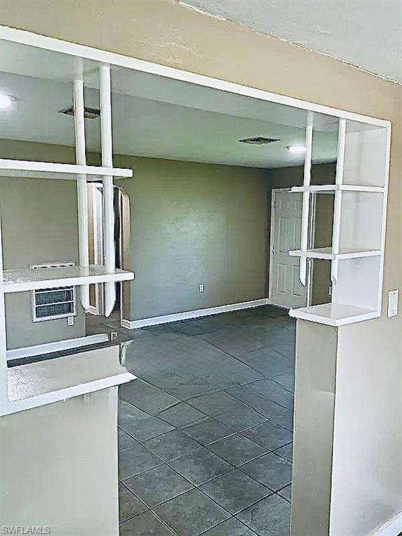 BERTS SUNNY ACRES - Residential