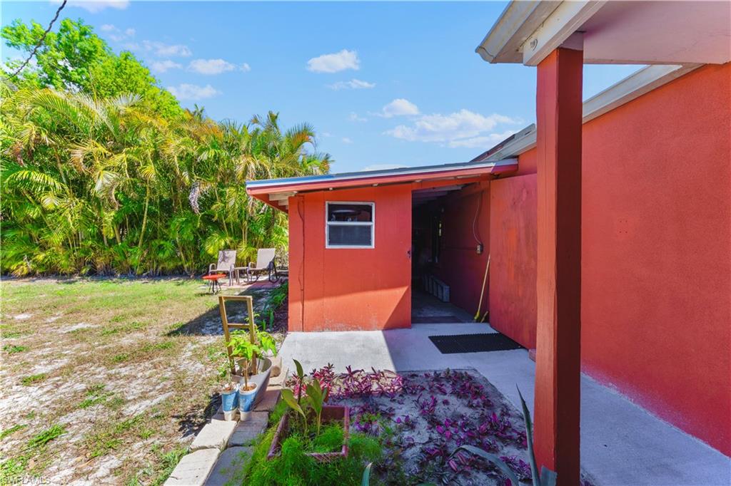 BERTS SUNNY ACRES - Residential