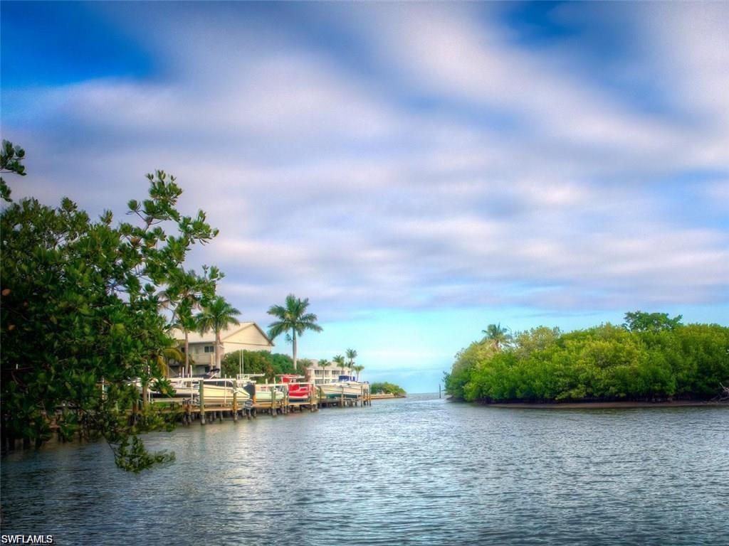 UPPER CAPTIVA SHORES - Land