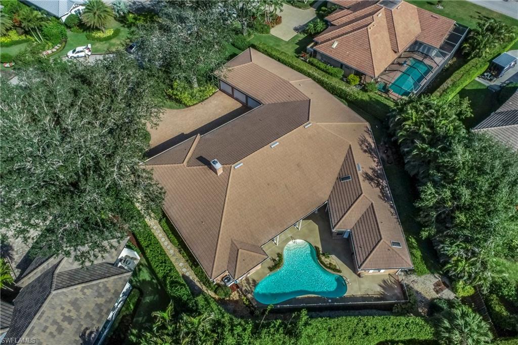 PELICAN BAY WOODS - Residential