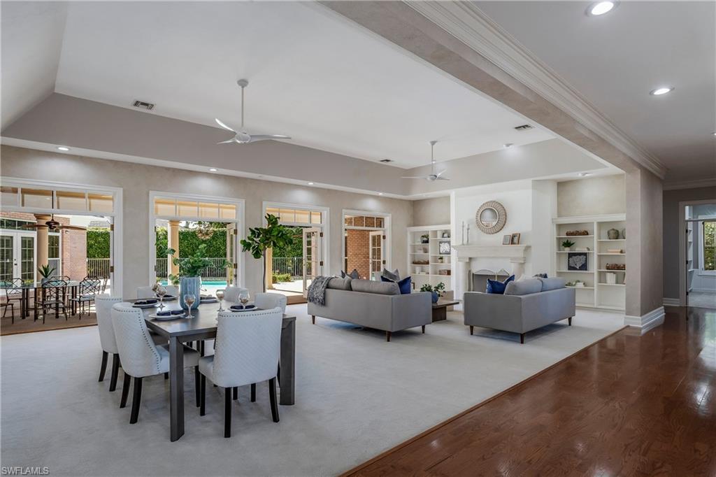 PELICAN BAY WOODS - Residential