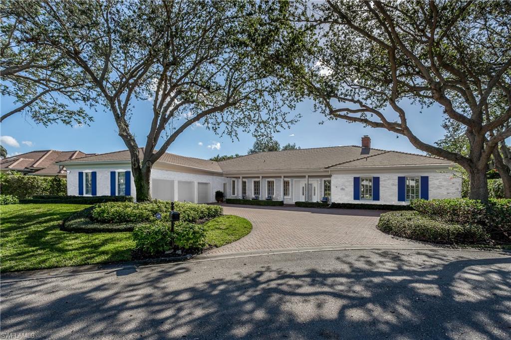 PELICAN BAY WOODS - Residential