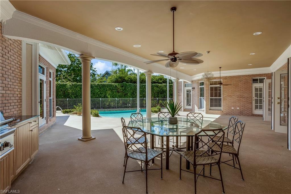 PELICAN BAY WOODS - Residential