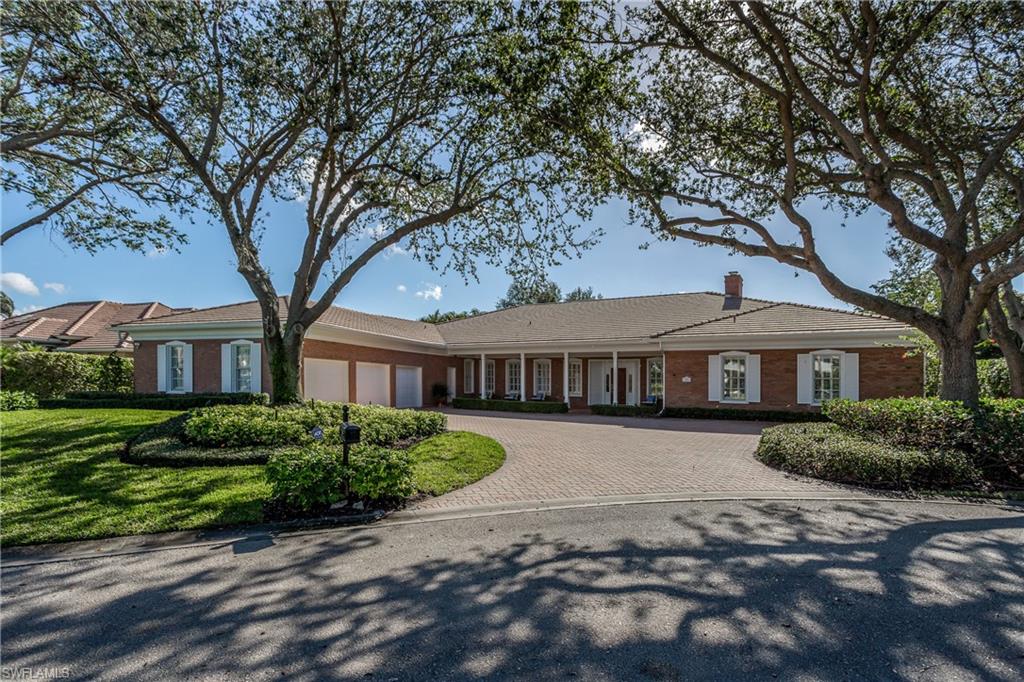 PELICAN BAY WOODS - Residential