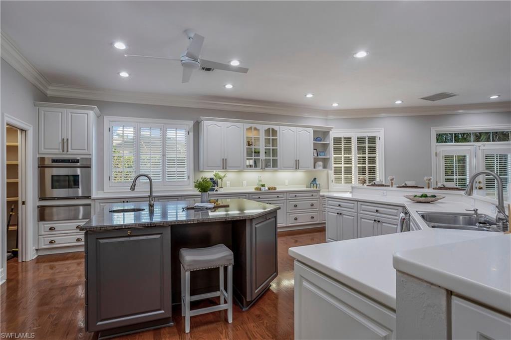 PELICAN BAY WOODS - Residential