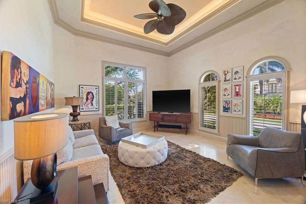 AQUALANE SHORES - Residential