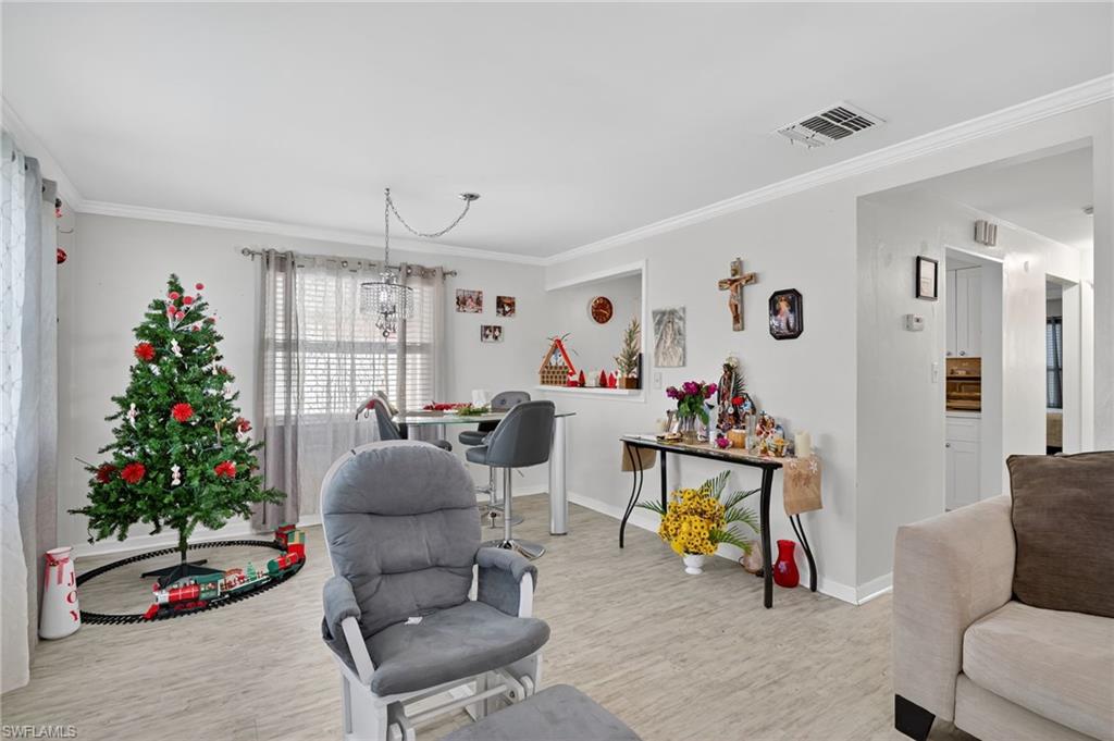 PINEWOOD CONDOMINIUM - Residential