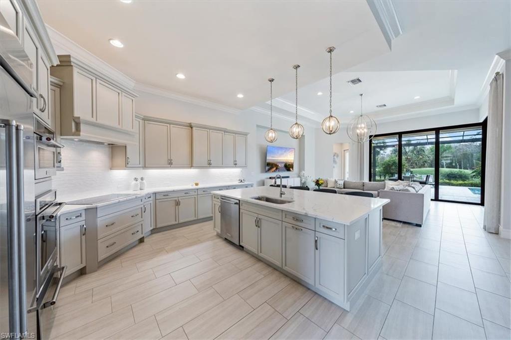 QUAIL WEST - Residential