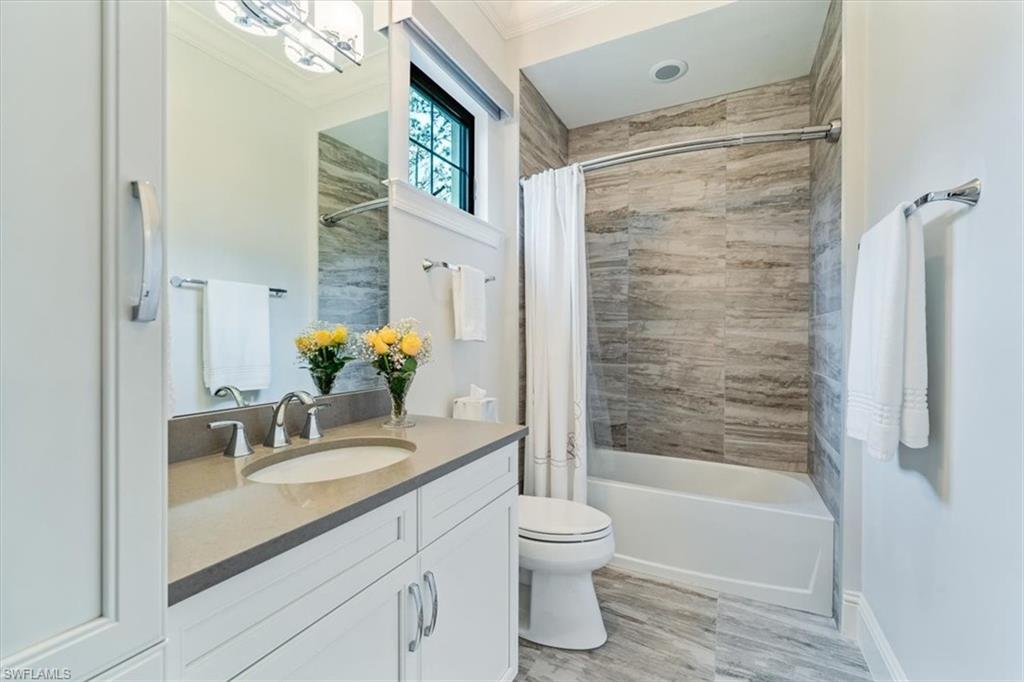 QUAIL WEST - Residential