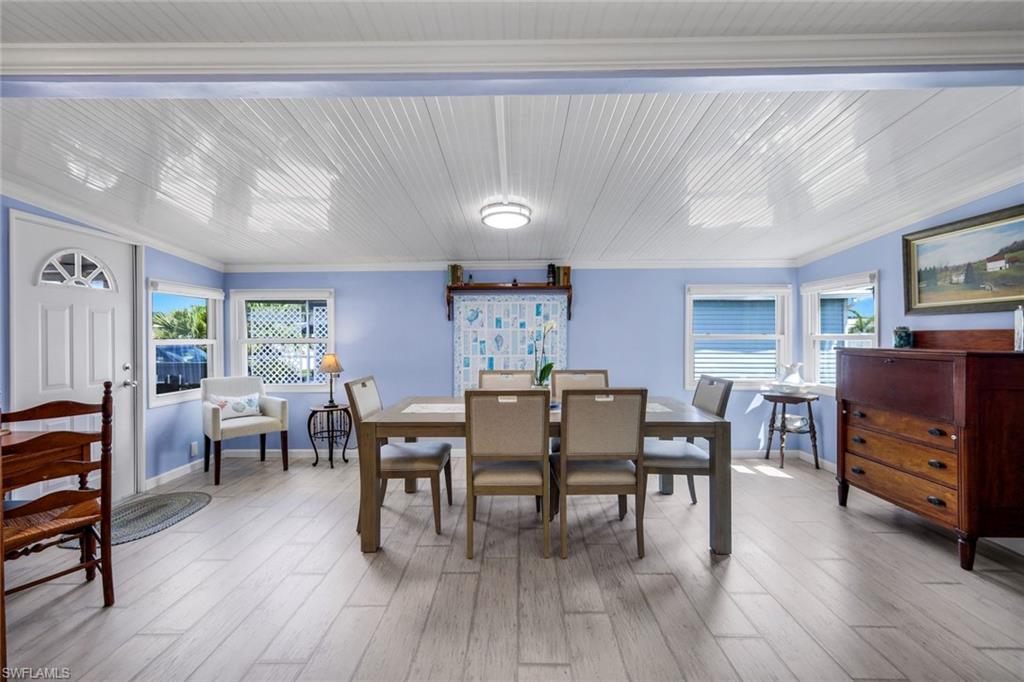 IMPERIAL BONITA ESTATES - Residential