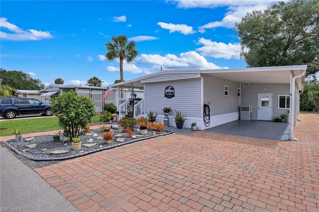 IMPERIAL BONITA ESTATES - Residential