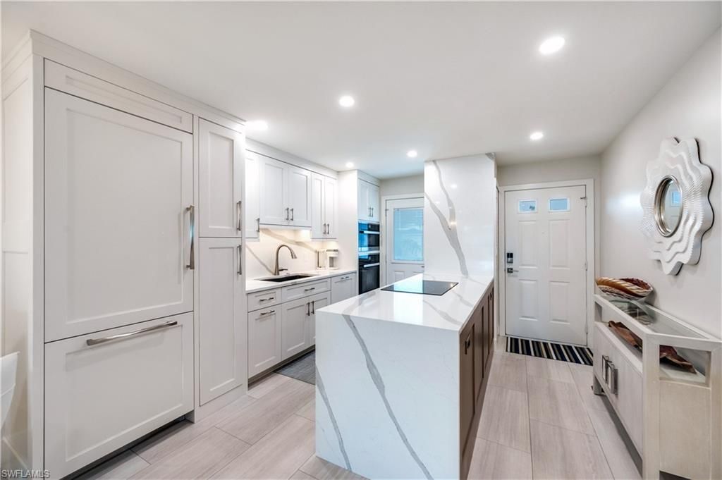 Photo of 1021 3rd ST S #310, NAPLES, FL 34102 (MLS # 226012143)