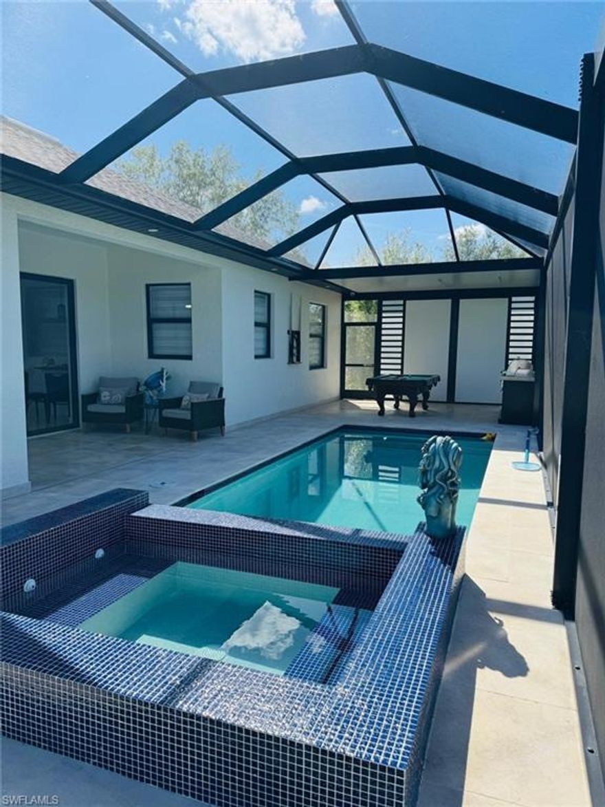 Beautiful modern 3-bedroom, 2-bath home featuring contemporary design and modern appliances. Enjoy a spacious terrace with swimming pool, fully screen-enclosed, equipped with a BBQ area, sink, table, and small portable cooler, plus a pool table—perfect for entertaining. The property is fully fenced for added privacy.

Additionally, the property includes a large RV with two bedrooms, offering extra space for guests or extended family. Excellent layout, quality finishes, and great location close to shopping and main roads.

 Property available for sale or rent — excellent opportunity to live or invest!