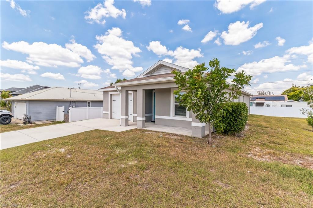 CAPE CORAL - Residential