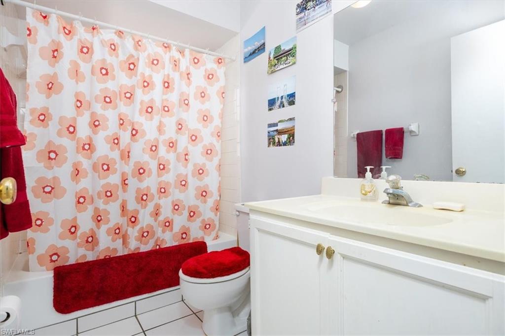 SAN CARLOS PARK - Residential