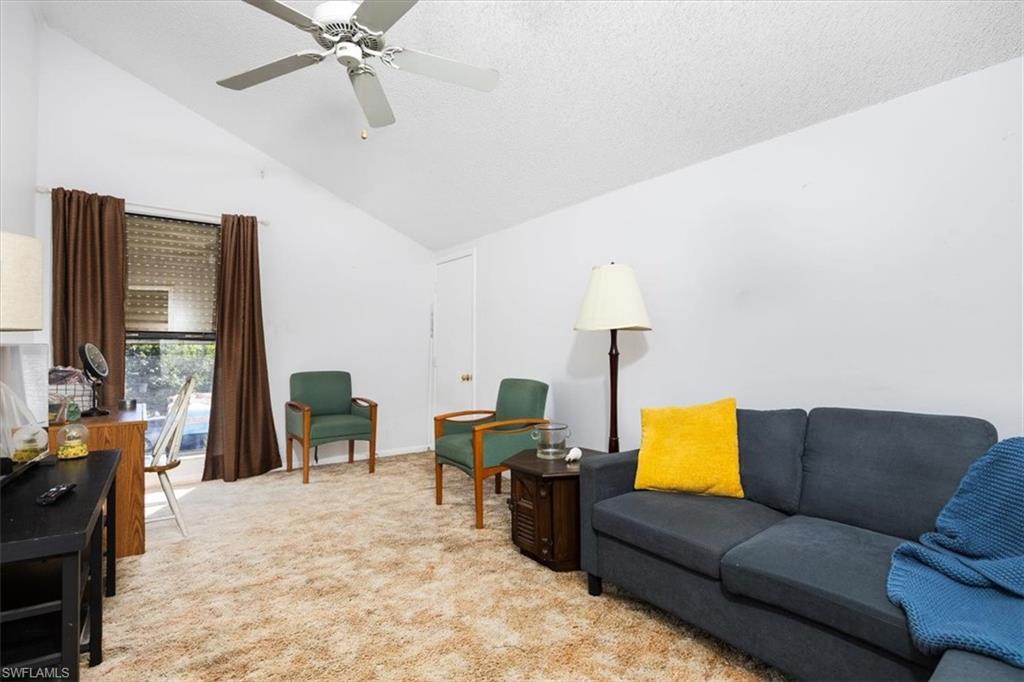 SAN CARLOS PARK - Residential