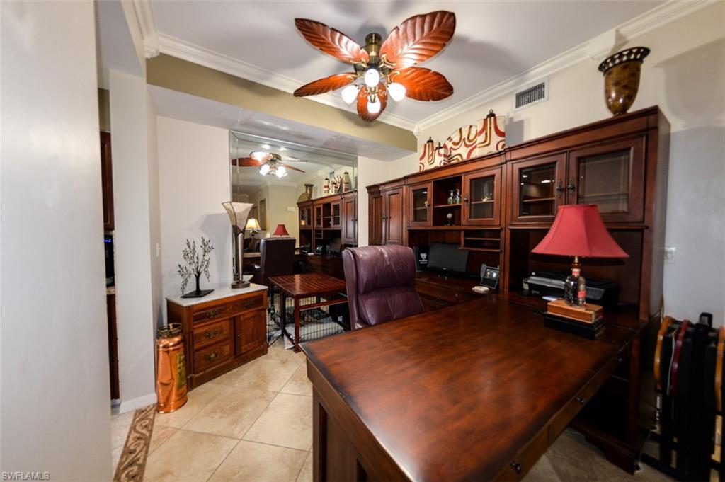 LAKESIDE GREEN - Residential