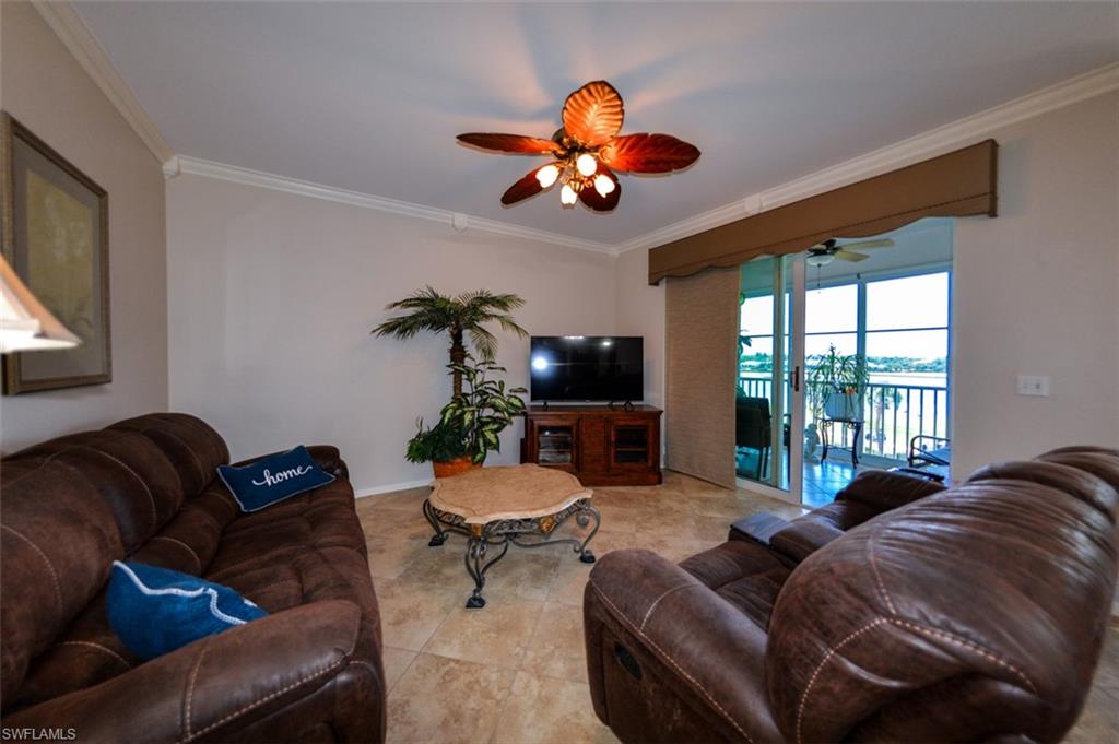 LAKESIDE GREEN - Residential