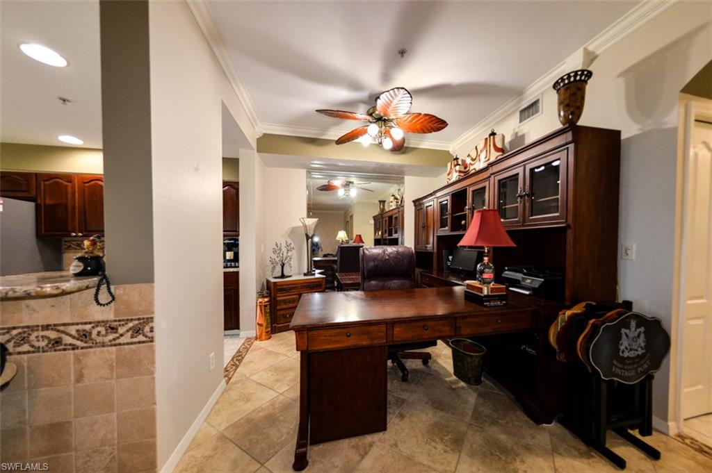 LAKESIDE GREEN - Residential