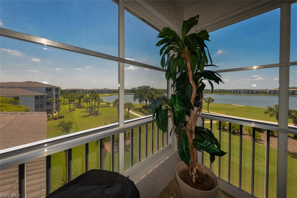 LAKESIDE GREEN - Residential