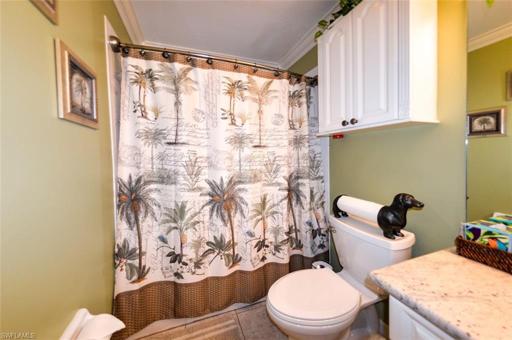 LAKESIDE GREEN - Residential