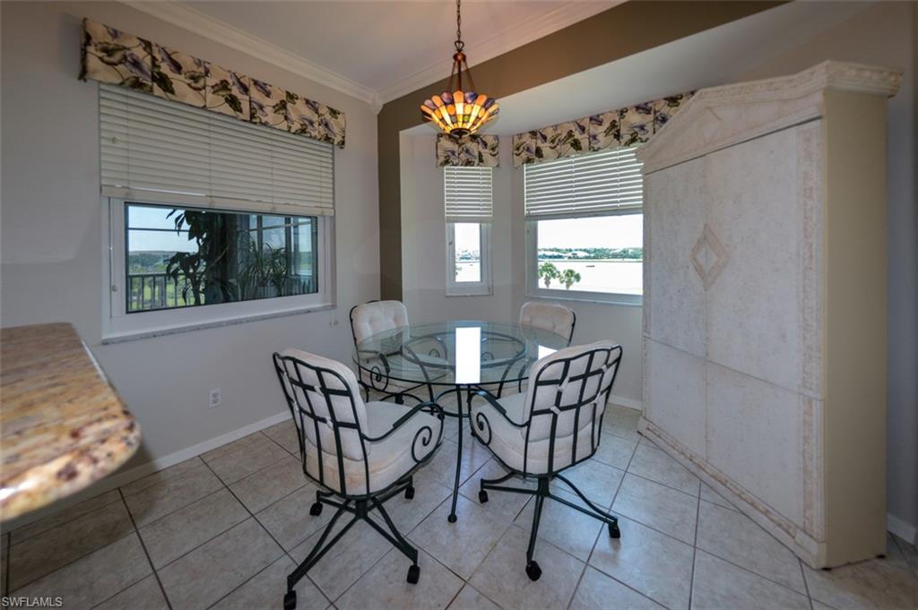 LAKESIDE GREEN - Residential