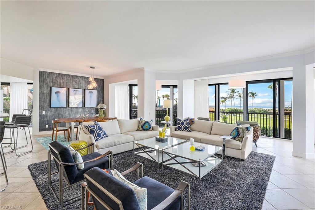 MONACO BEACH CLUB - Residential