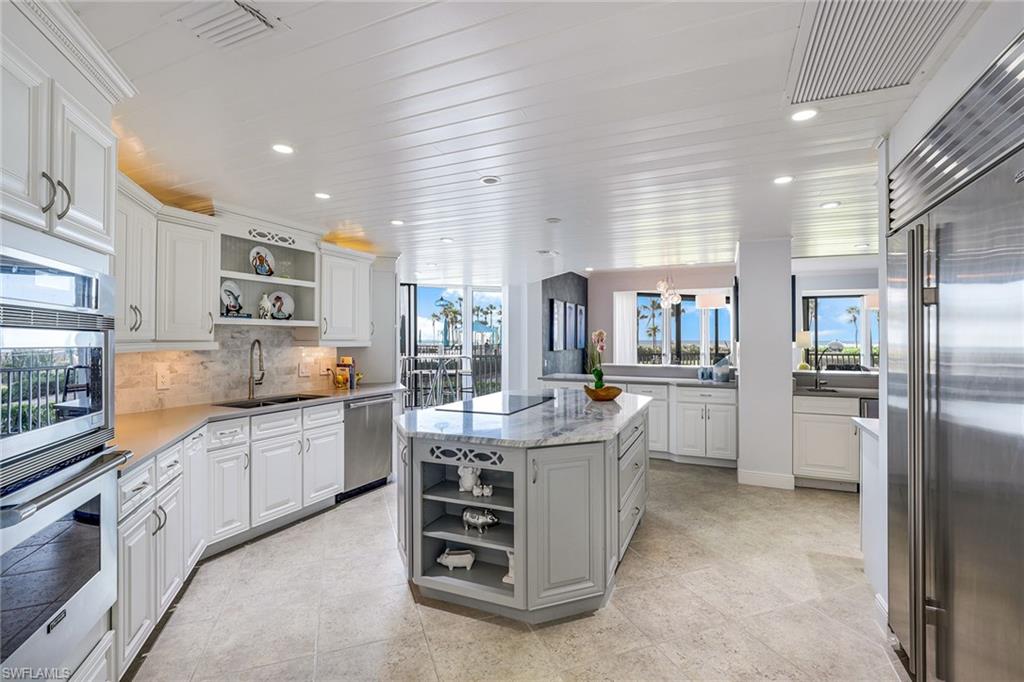 MONACO BEACH CLUB - Residential