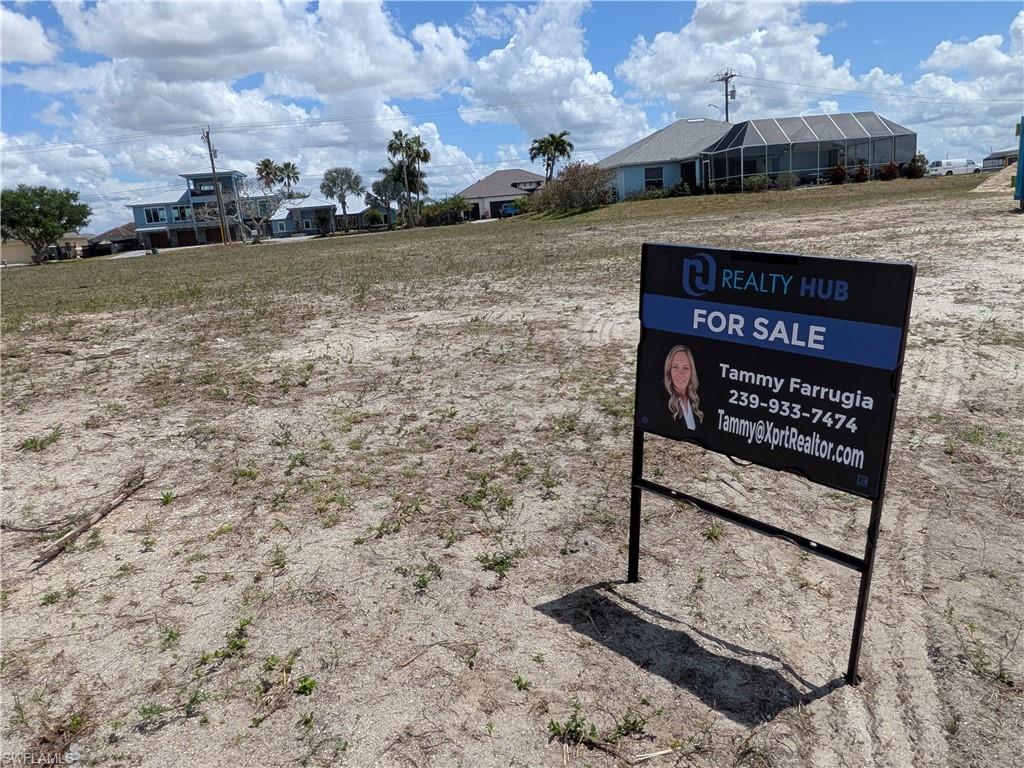 PIRATE HARBOR - Land