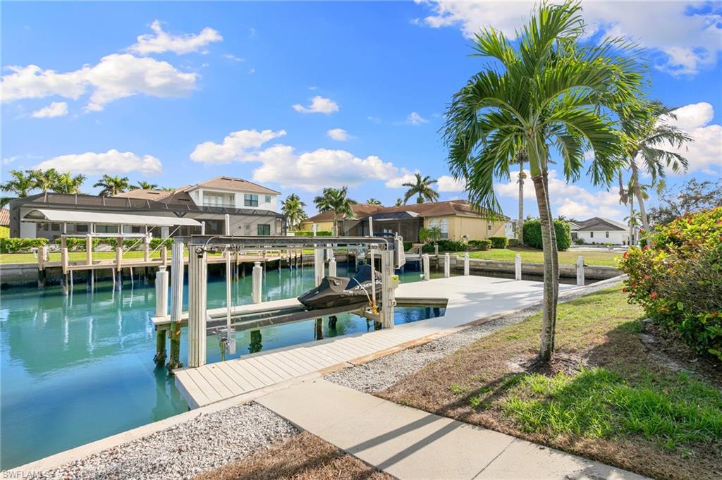 MARCO ISLAND - Residential